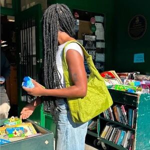 BAGGU Nylon Shoulder Bag - Green Juice